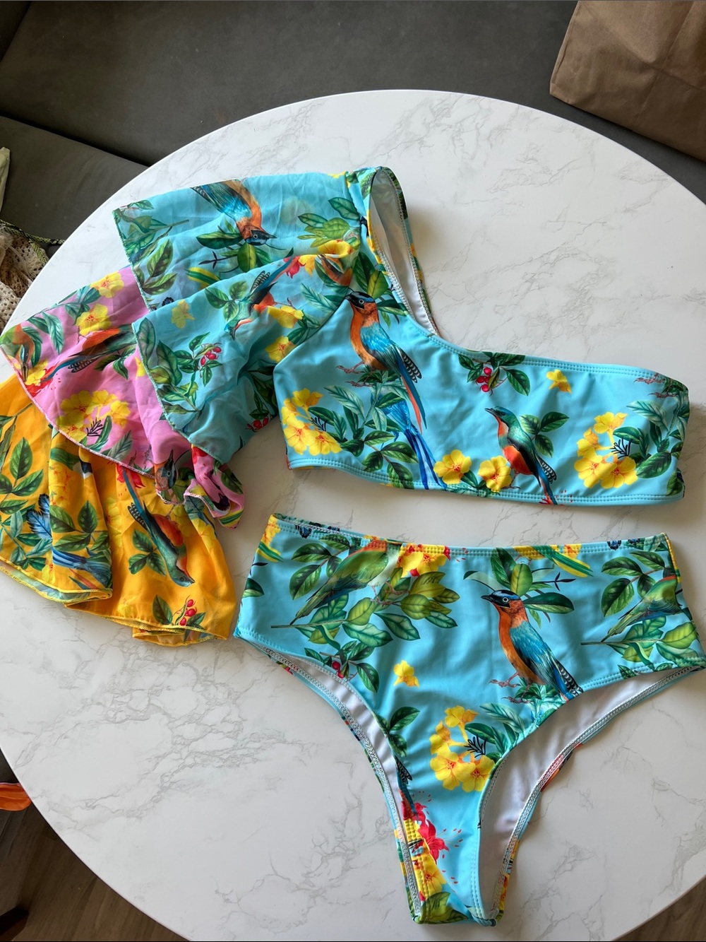 Tropical One-Shoulder Bikini Set with Bird & Floral Print